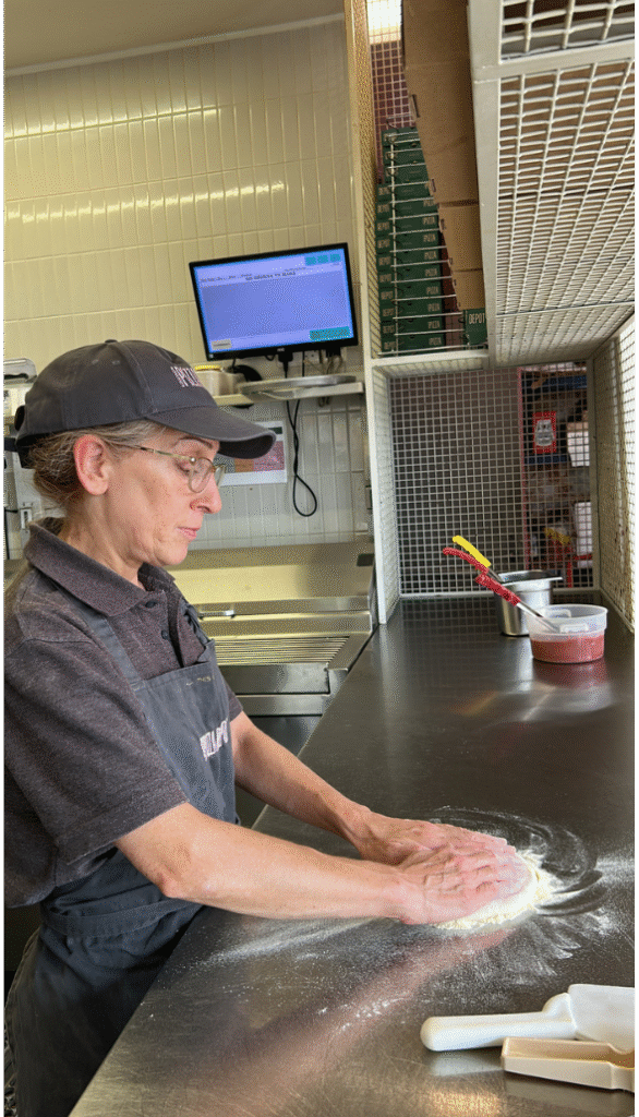 meet mum - London Pizza Depot